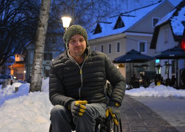 »Delim, da moja zgodba ne postane še tvoja«