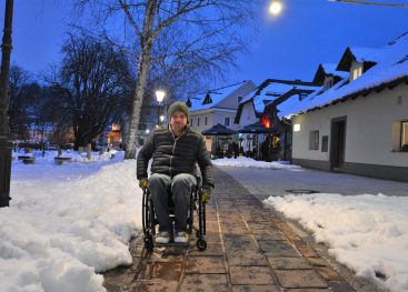 »Delim, da moja zgodba ne postane še tvoja«