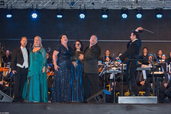 Ko spregovori glasba – Koncert v parku