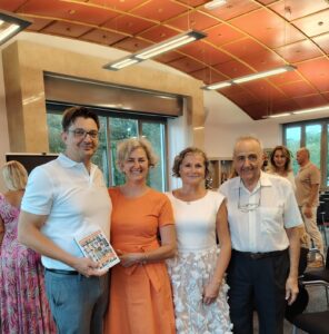 Marko Drobnič, Natalie Cvikl Postružnik, Sonja Klopčič, Tomaž Bole knjiga Zgodbe