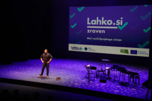 Lahko si zraven