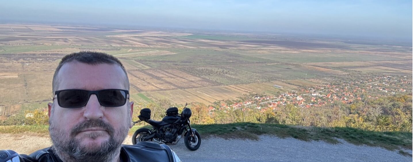 Milivoje Jakimov: Čovek iza svih titula