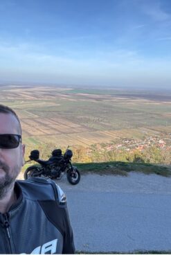 Milivoje Jakimov: Čovek za vsemi nazivi