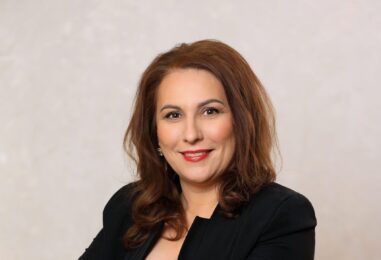 Tatjana Vogrinec Burgar: Prejemnica priznanja Osebnost leta